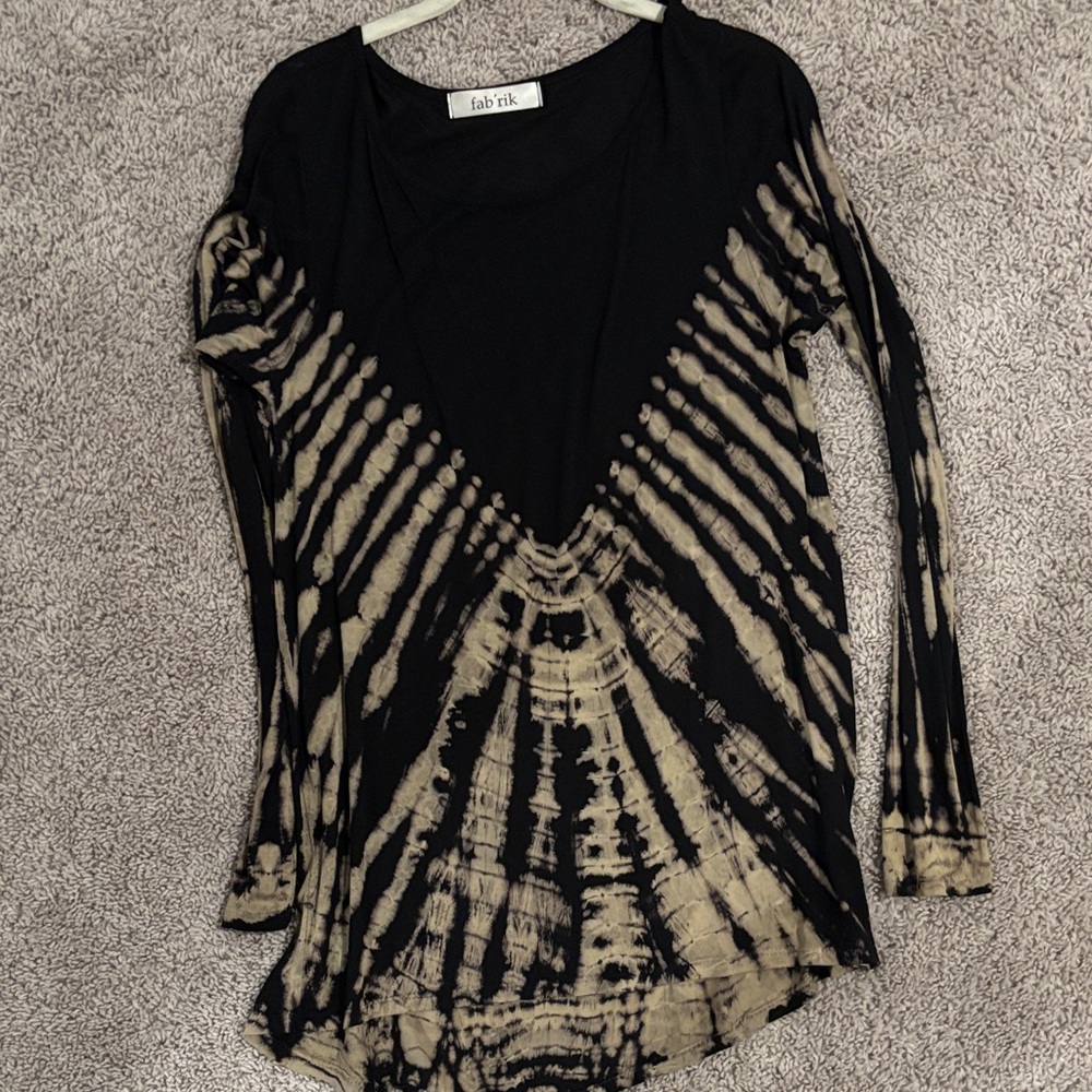 Fab'rik Black and Cream tie dye top